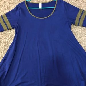 Lularoe Perfect T